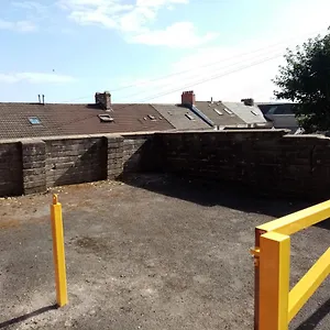 Coastal - Centre Apartment Swansea